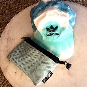 😎 Adidas hat and pouch bundle